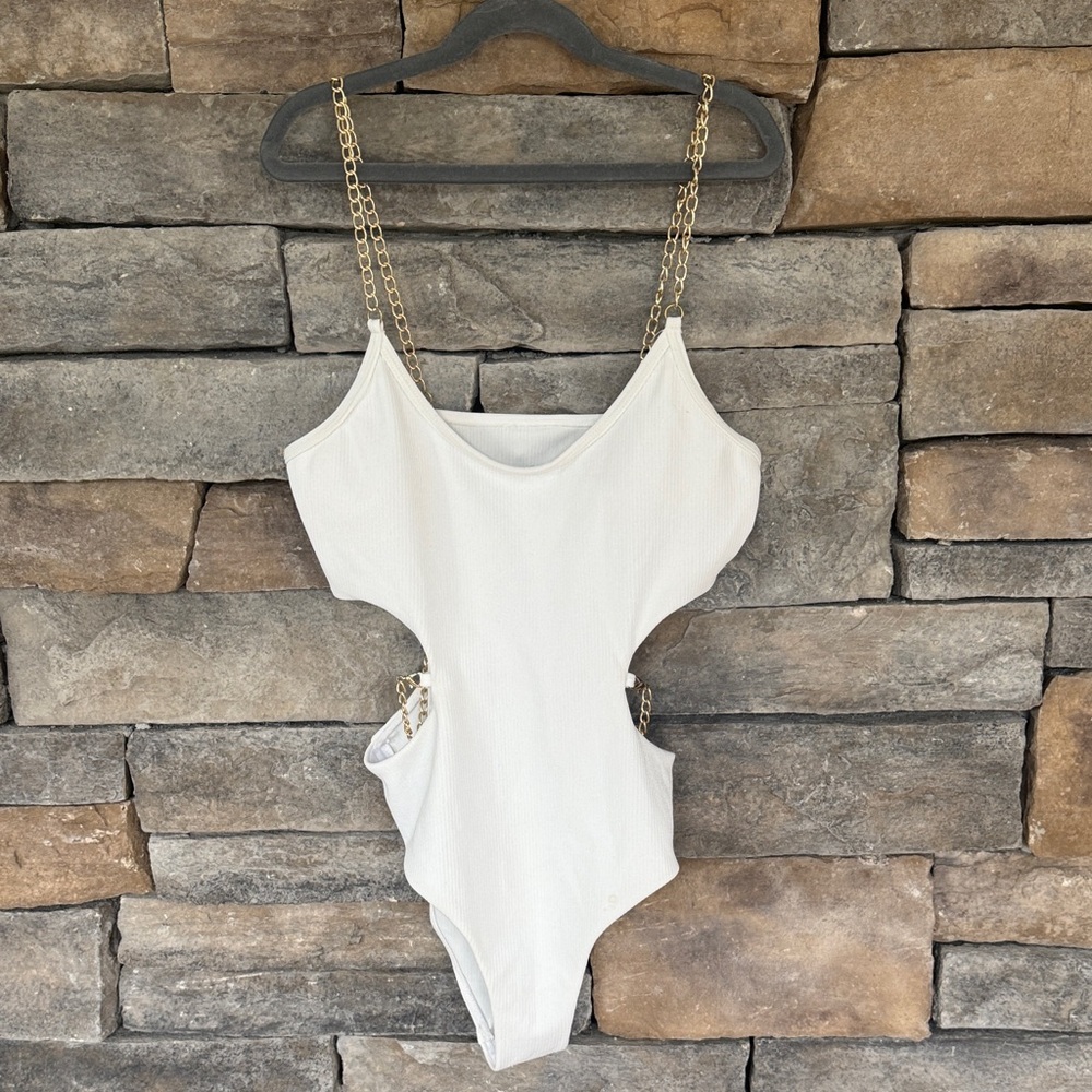 WHITE 1 PIECE WITH GOLD CHAINS